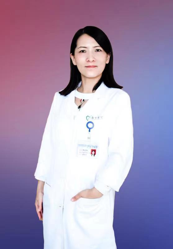 张东淑照片